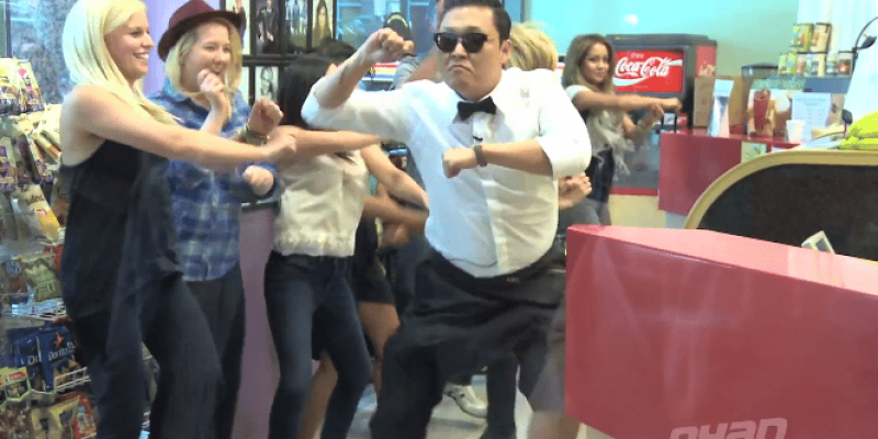 Robot Tańczący Gangnam Style